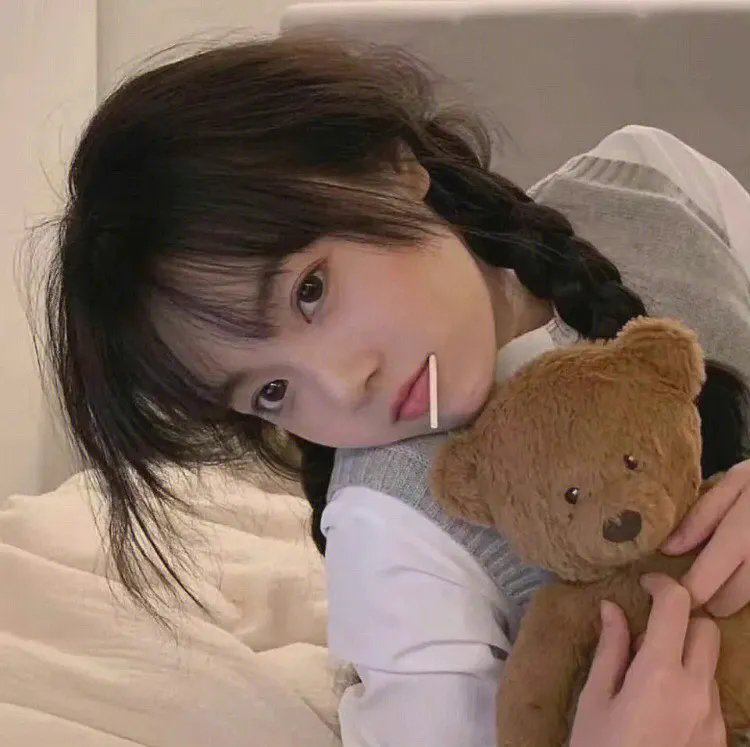 眼里余光都是你